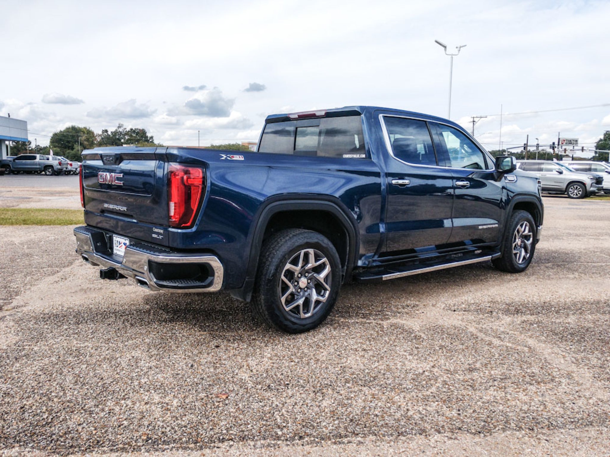 2022 GMC Sierra 1500 SLT
