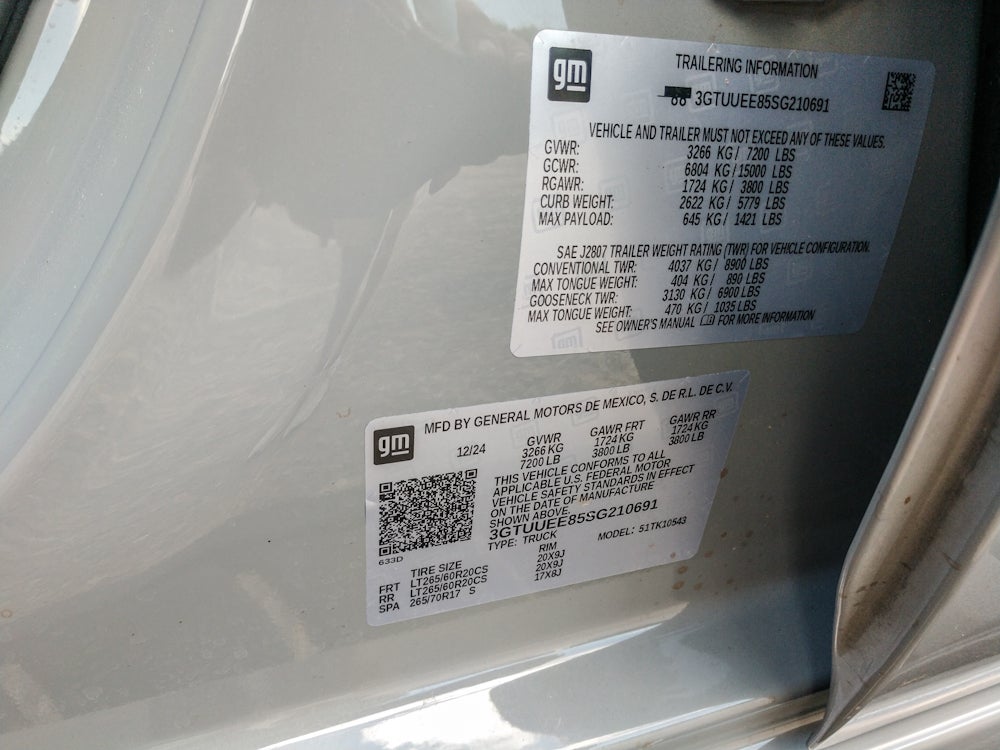 2025 GMC Sierra 1500 AT4