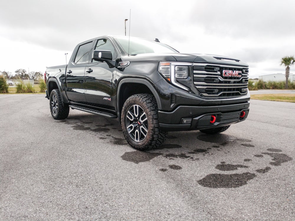 2025 GMC Sierra AT4