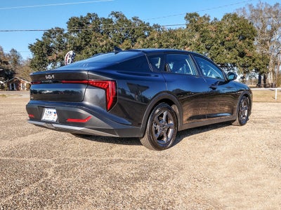 2025 Kia K4 LXS