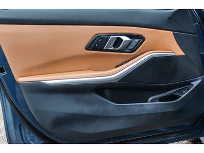 2025 BMW 3 series 330i