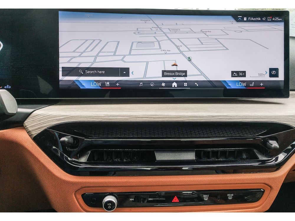 2025 BMW 3 series 330i
