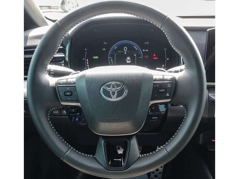 2025 Toyota Camry Hybrid SE