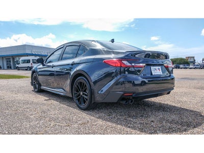 2025 Toyota Camry Hybrid SE
