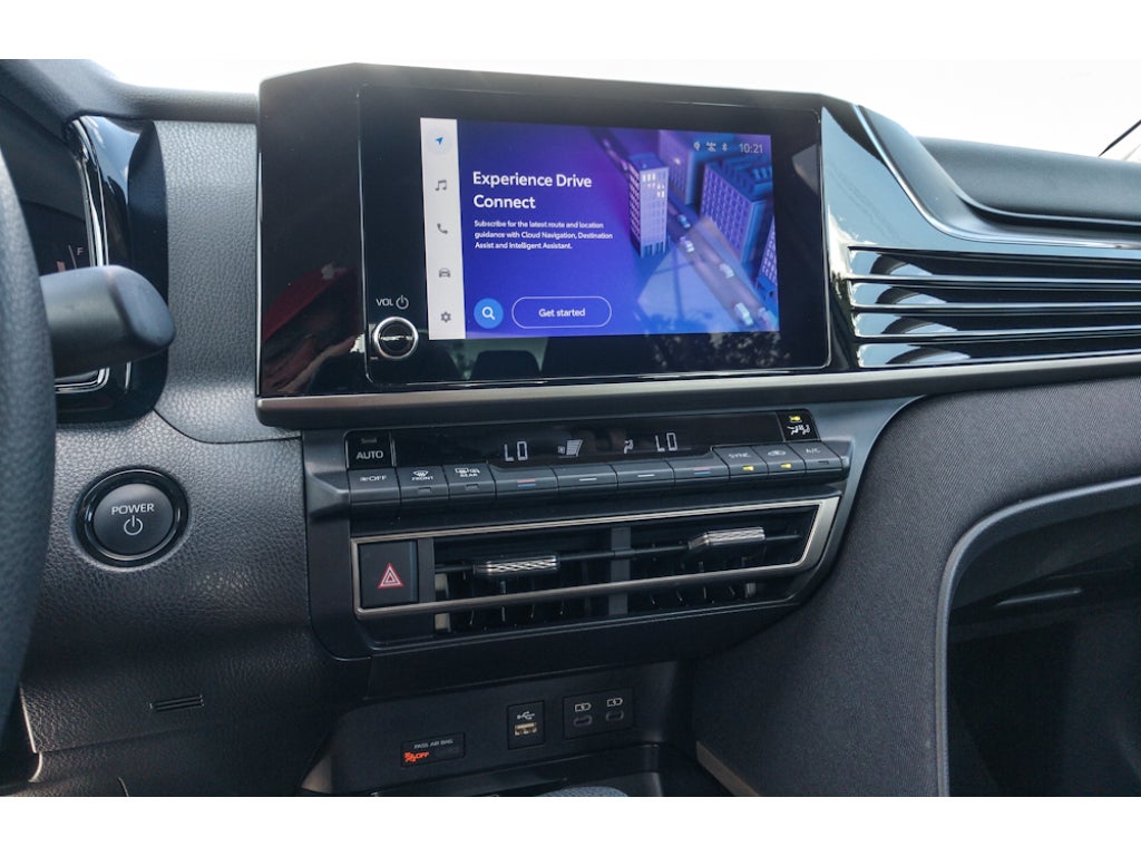 2026 Toyota Camry Hybrid LE
