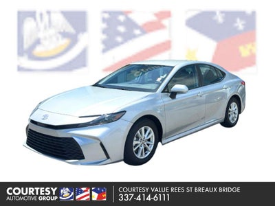 2025 Toyota Camry Hybrid LE