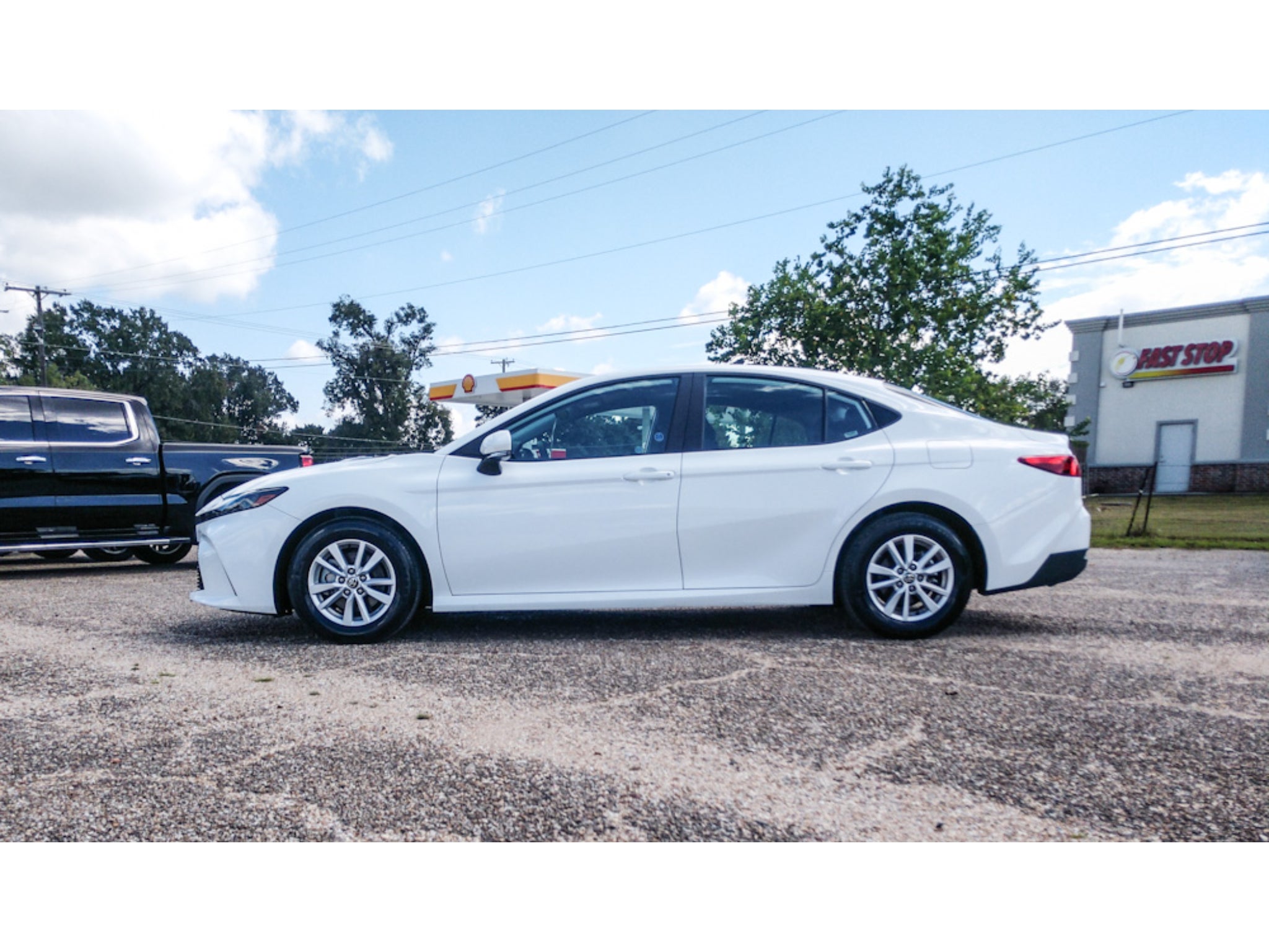 2026 Toyota Camry Hybrid LE