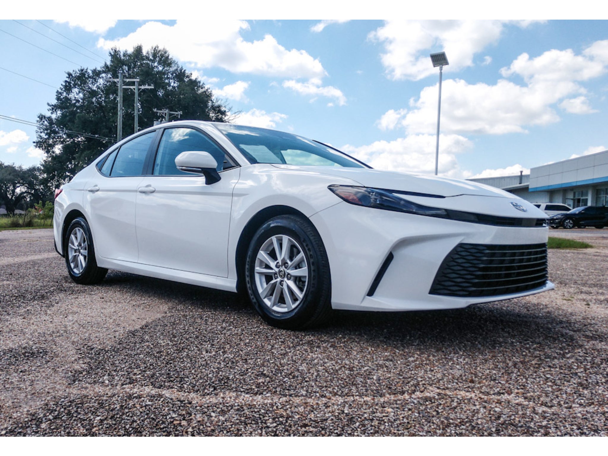 2026 Toyota Camry Hybrid LE