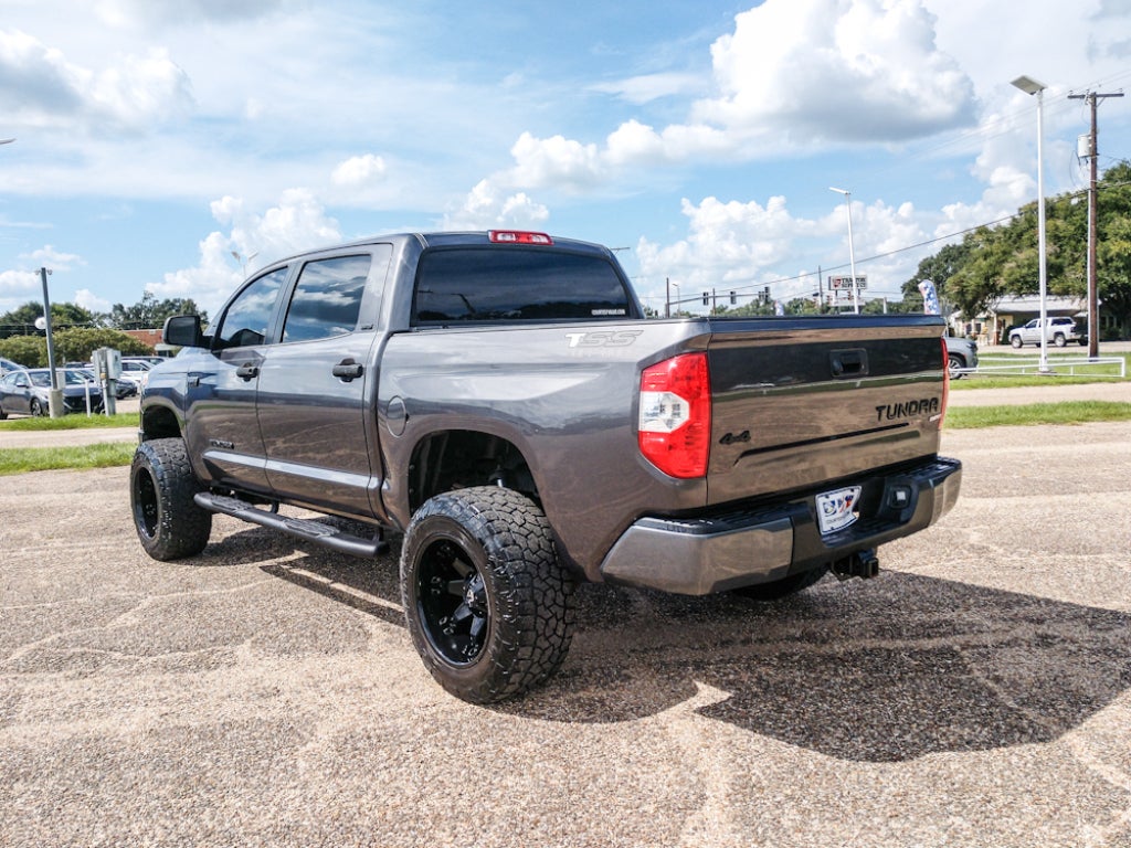2018 Toyota Tundra SR5