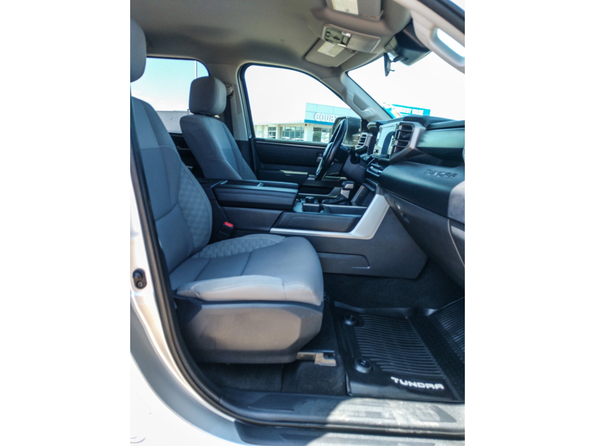 2023 Toyota Tundra SR5