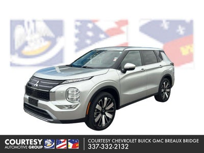 2025 Mitsubishi Outlander Base
