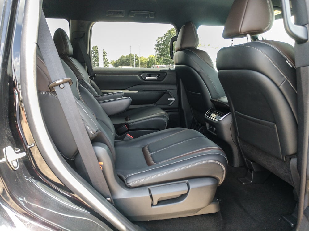 2025 Nissan Armada SL