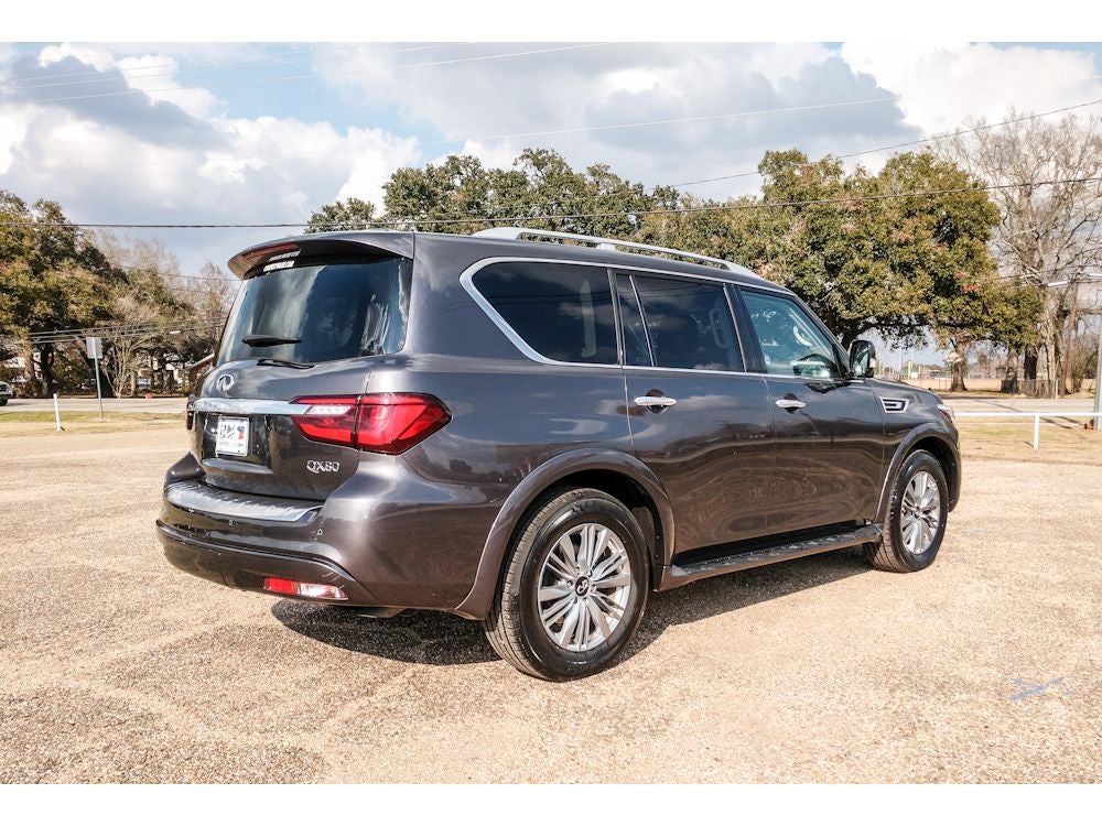 2024 INFINITI QX80 LUXE