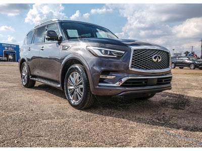 2024 INFINITI QX80 LUXE