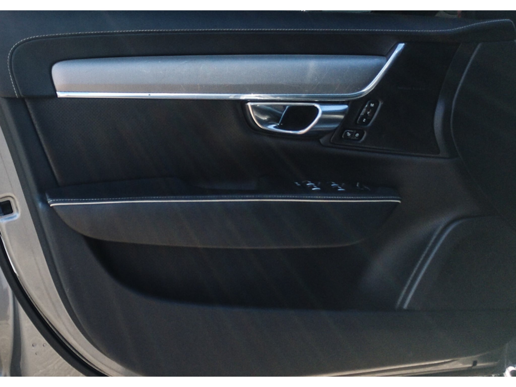 2020 Volvo S90 T6 R-Design