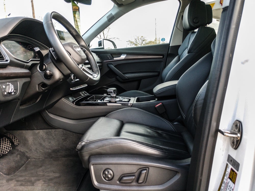 2024 Audi Q5 S line Premium Plus