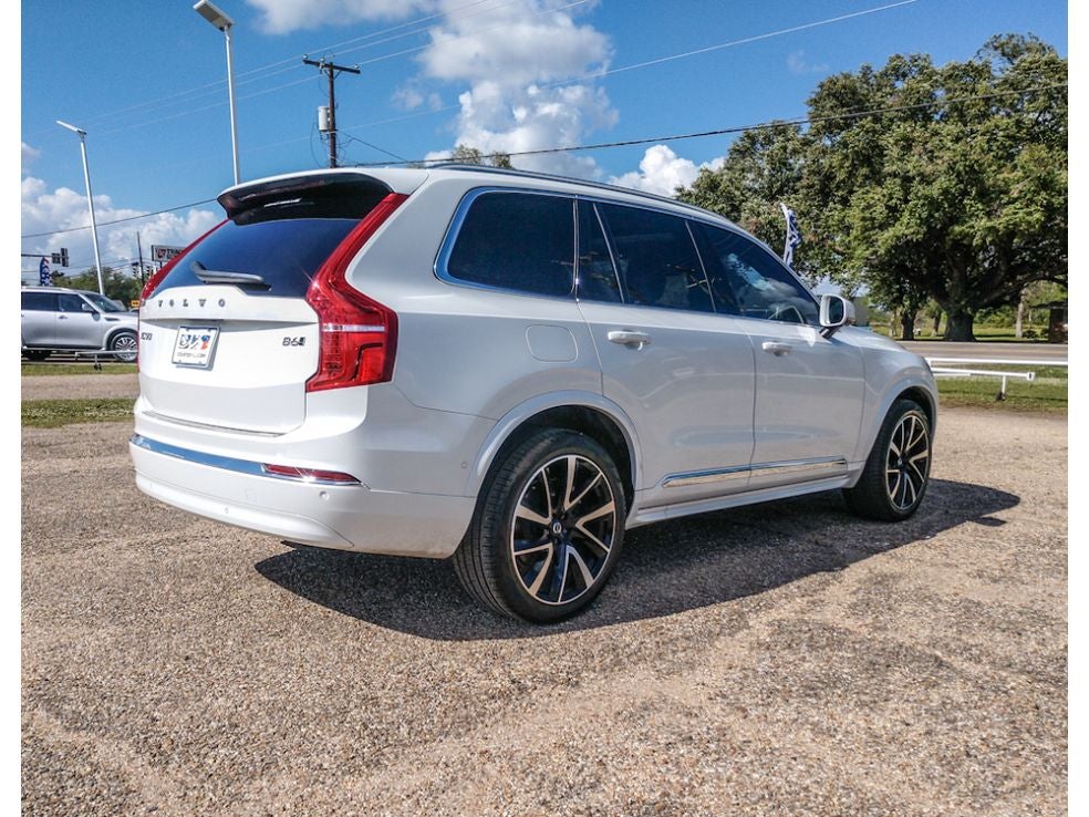 2023 Volvo XC90 Plus